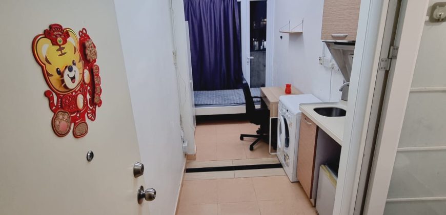 西營盤屈地大廈 WhittyStreetCourt