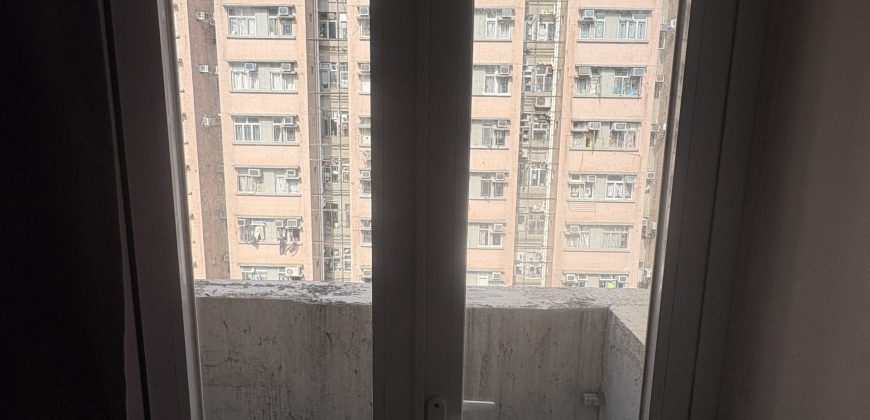 西營盤屈地大廈 WhittyStreetCourt